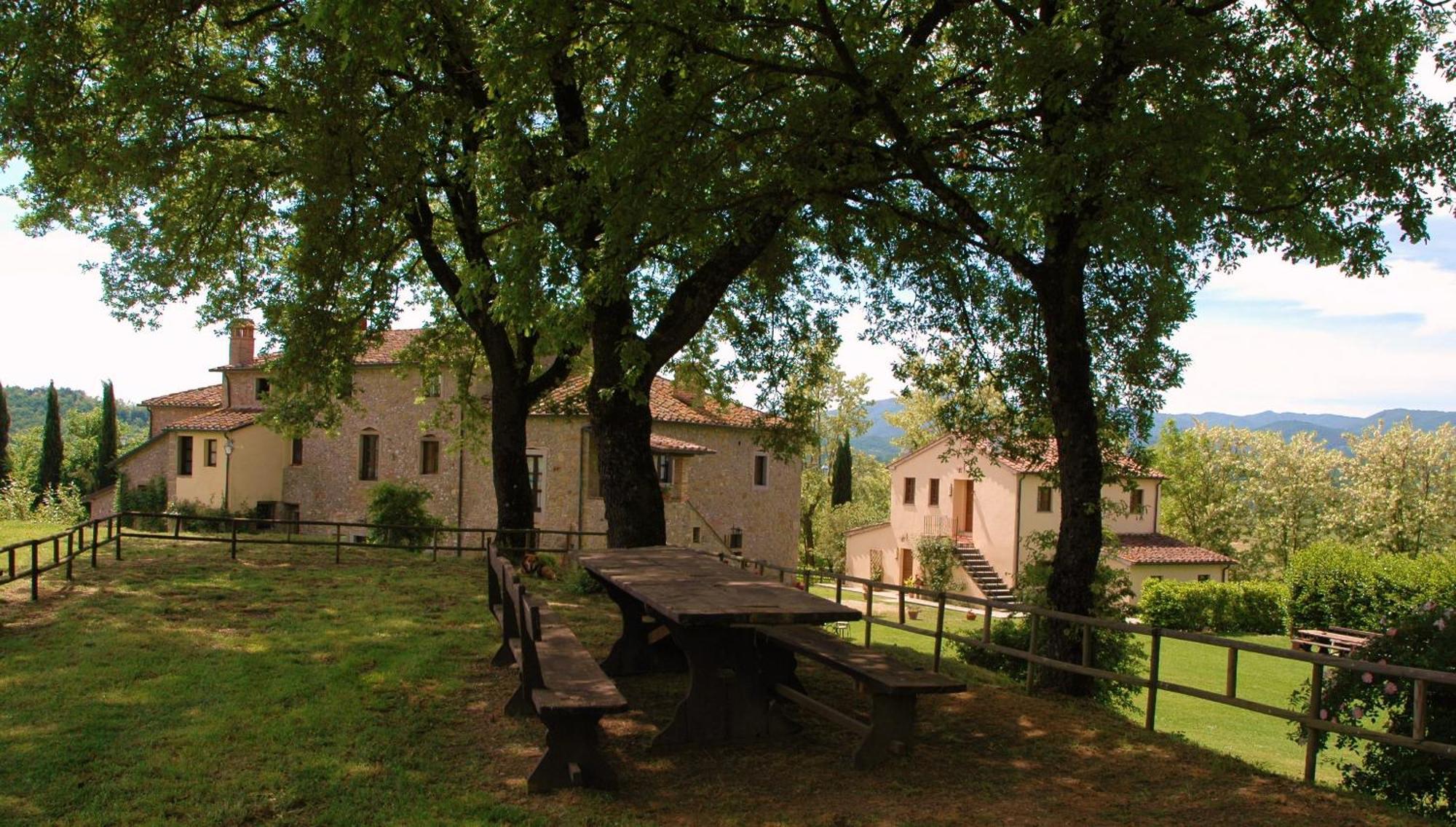 Agriturismo Il Sasso อันกิอารี ภายนอก รูปภาพ