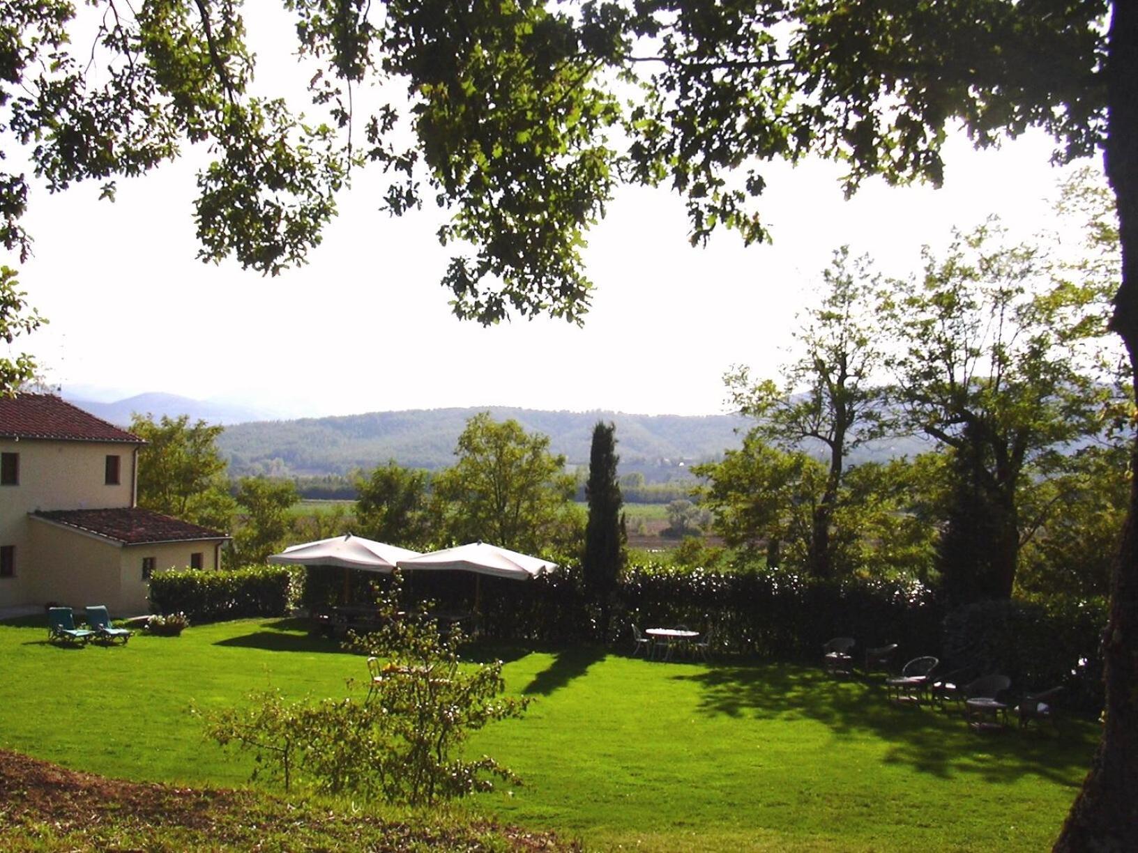 Agriturismo Il Sasso อันกิอารี ภายนอก รูปภาพ