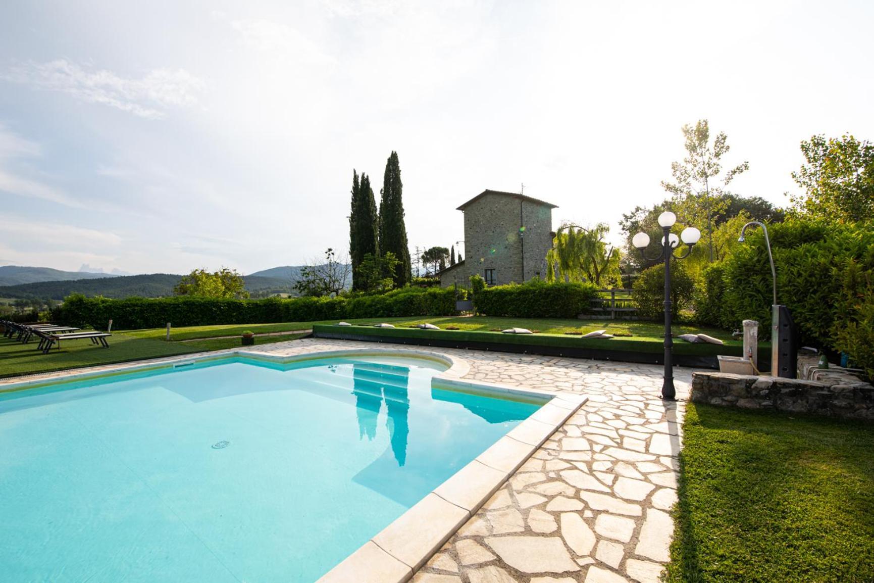 Agriturismo Il Sasso อันกิอารี ภายนอก รูปภาพ