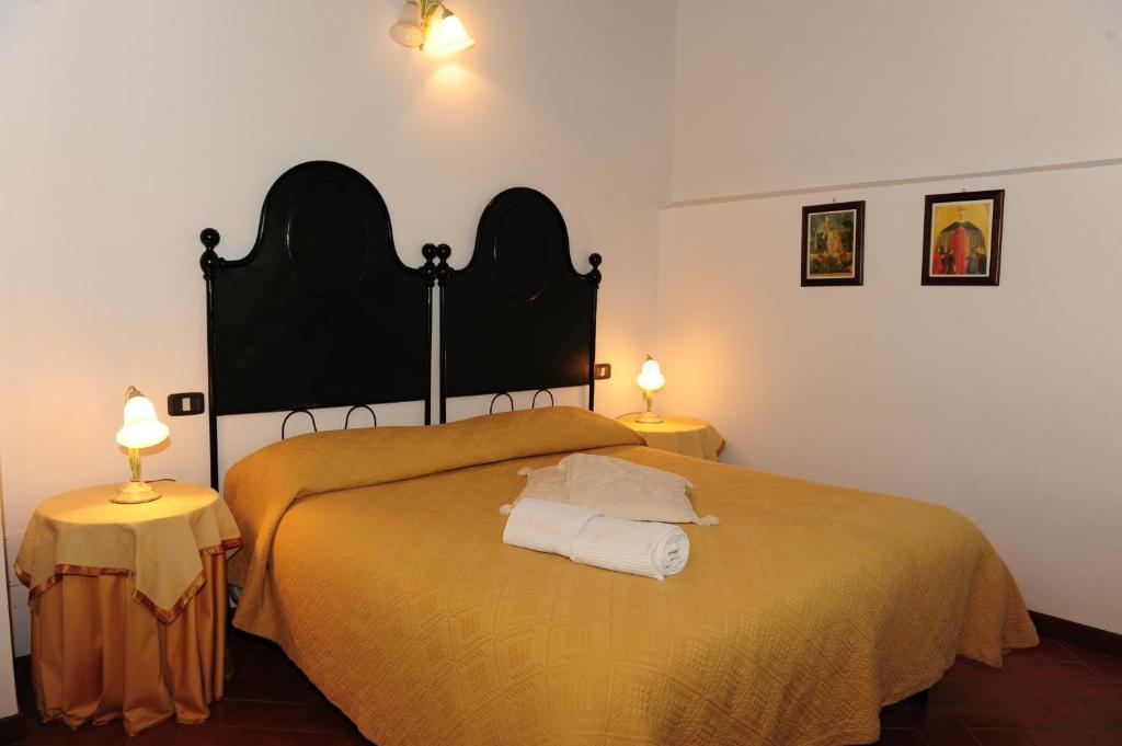 Agriturismo Il Sasso อันกิอารี ห้อง รูปภาพ