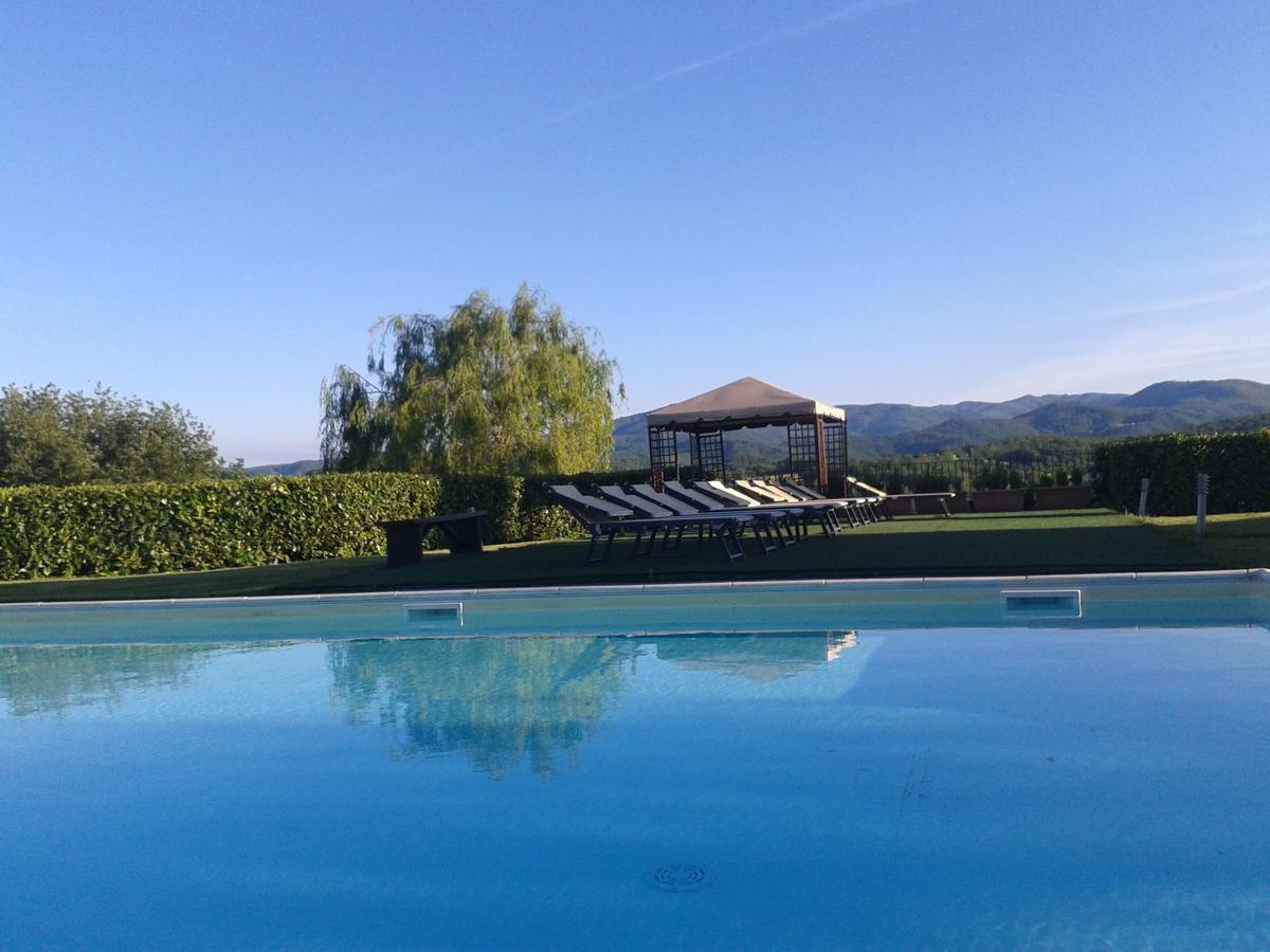 Agriturismo Il Sasso อันกิอารี ภายนอก รูปภาพ